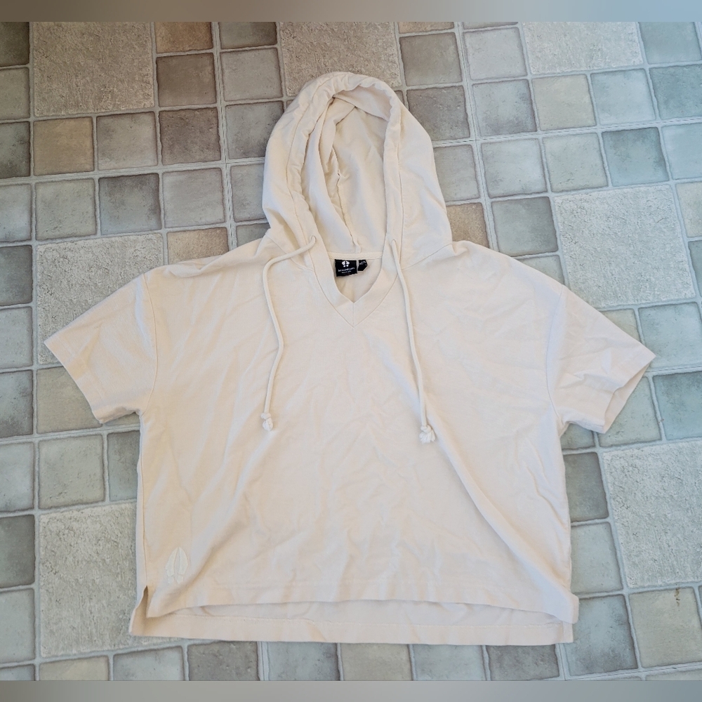 Bearded Goat Women's Cream Oversized Hooded Short Sleeve Crop Top Size M/L